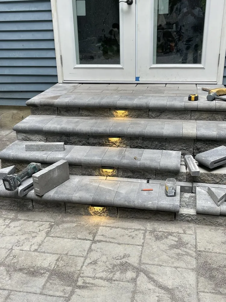 Affordable residential landscaping in Annapolis, MD by Flores Green Care