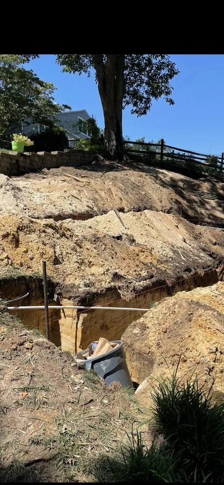 Top-rated yard cleanup service experts serving Annapolis, MD - Flores Green Care Landscape