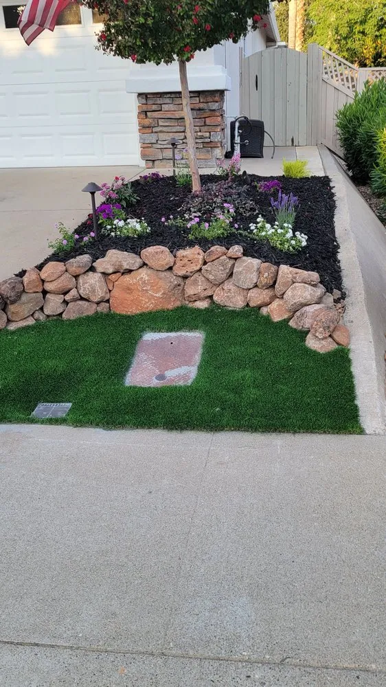 Professional outdoor landscaping experts serving Sacramento, CA - Flores landscape
