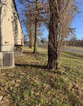 Expert lawn care service experts serving Harrisburg, PA - Flores Landscape Services