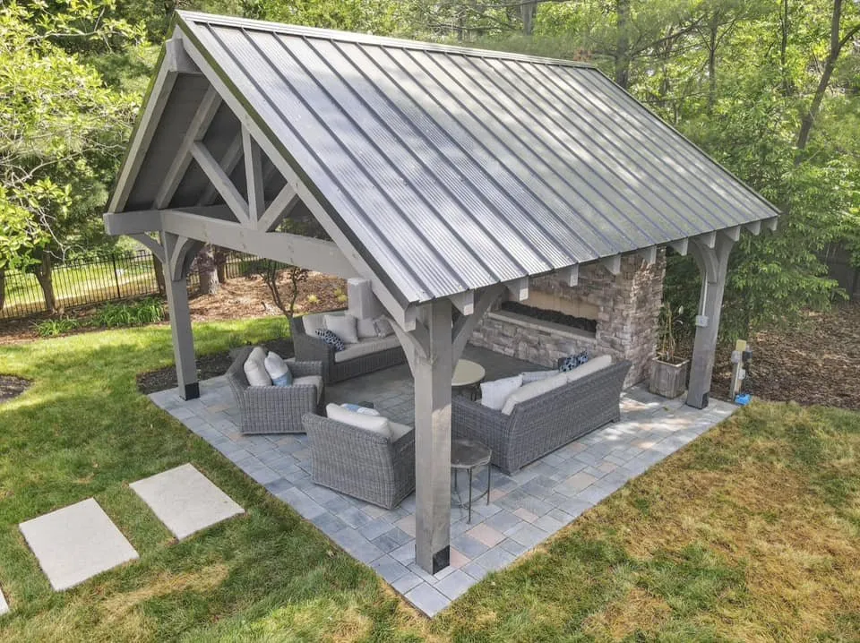 Custom lawn care service for year-round maintenance in Delaware, OH by Flores Landscapes