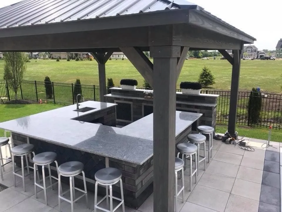 Trusted residential landscaping for year-round maintenance across Delaware, OH - Flores Landscapes