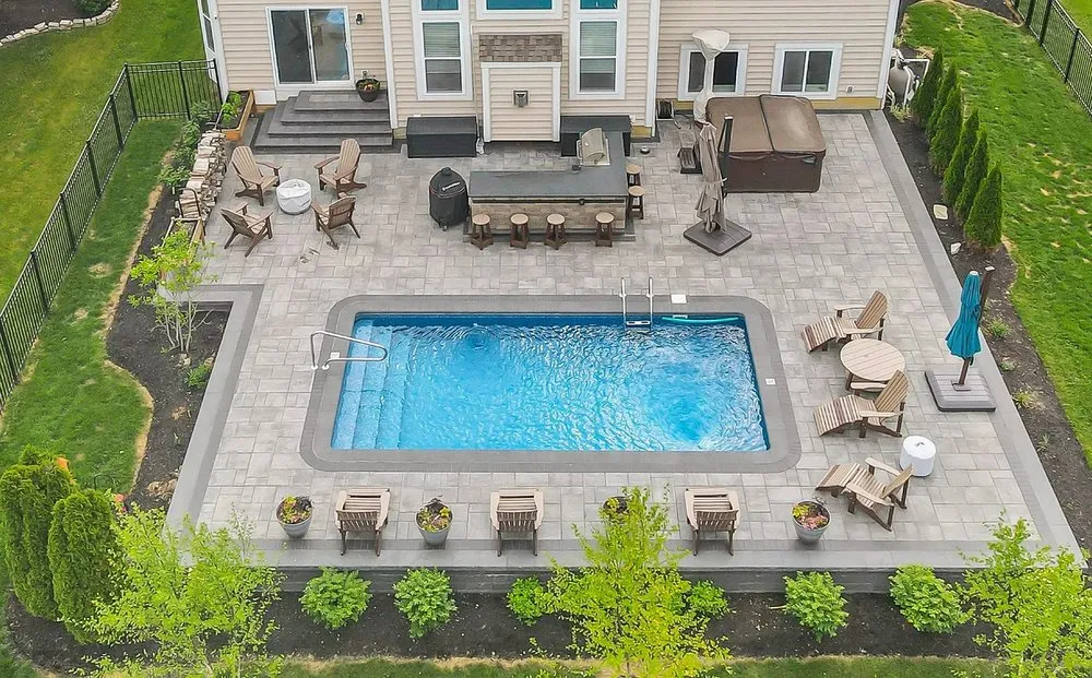 Top-rated garden landscaping in Delaware, OH - Flores Landscapes