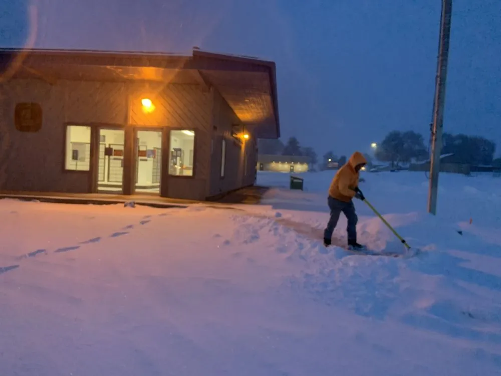 Trusted lawn mowing service in Kennewick, WA - Flores Landscaping & Construction