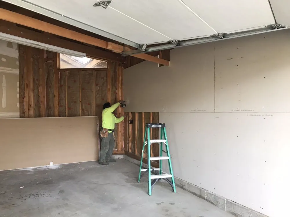 Top-rated outdoor landscaping experts serving Kennewick, WA - Flores Landscaping & Construction