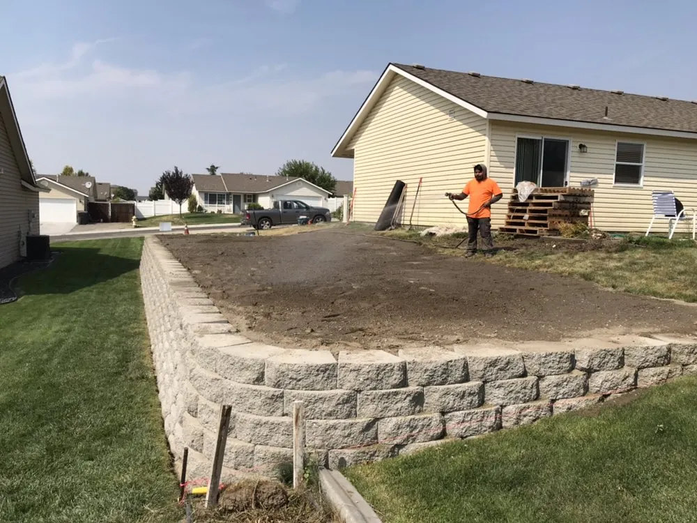 Affordable garden landscaping in Kennewick, WA - Flores Landscaping & Construction
