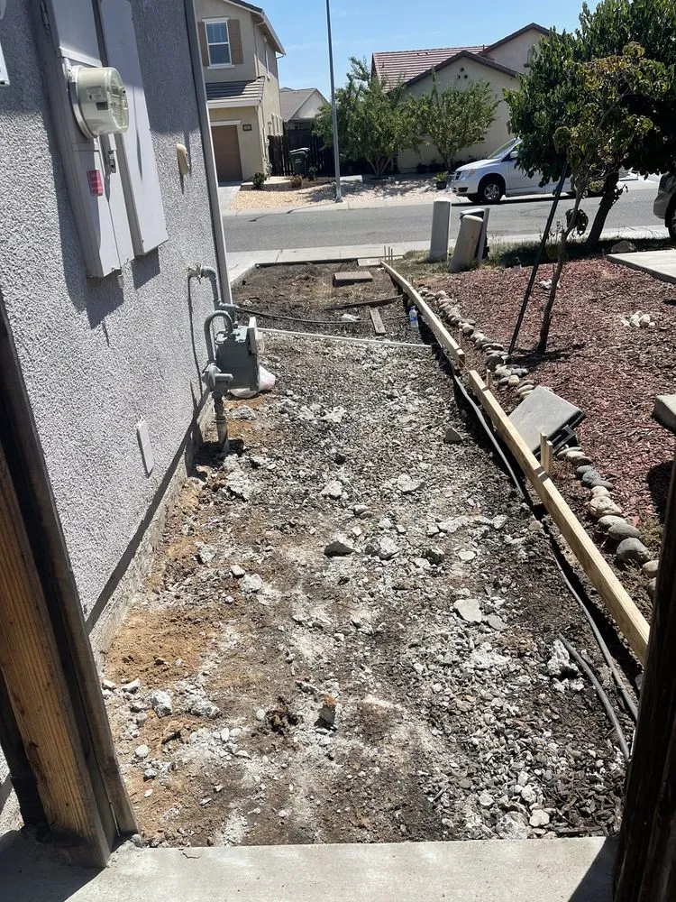 Top-rated residential landscaping with custom design across Sacramento, CA - Flores Landscaping And Design