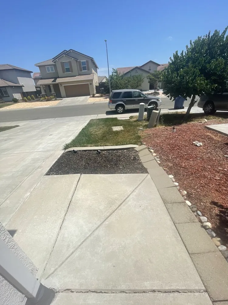 Trusted landscape design for residential properties across Sacramento, CA - Flores Landscaping And Design