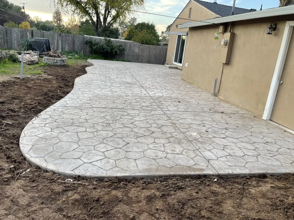 Reliable yard maintenance experts serving Sacramento, CA - Flores Landscaping And Design