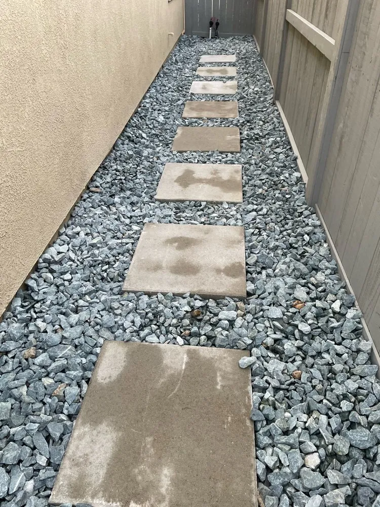 Top-rated garden landscaping in Sacramento, CA by Flores Landscaping And Design