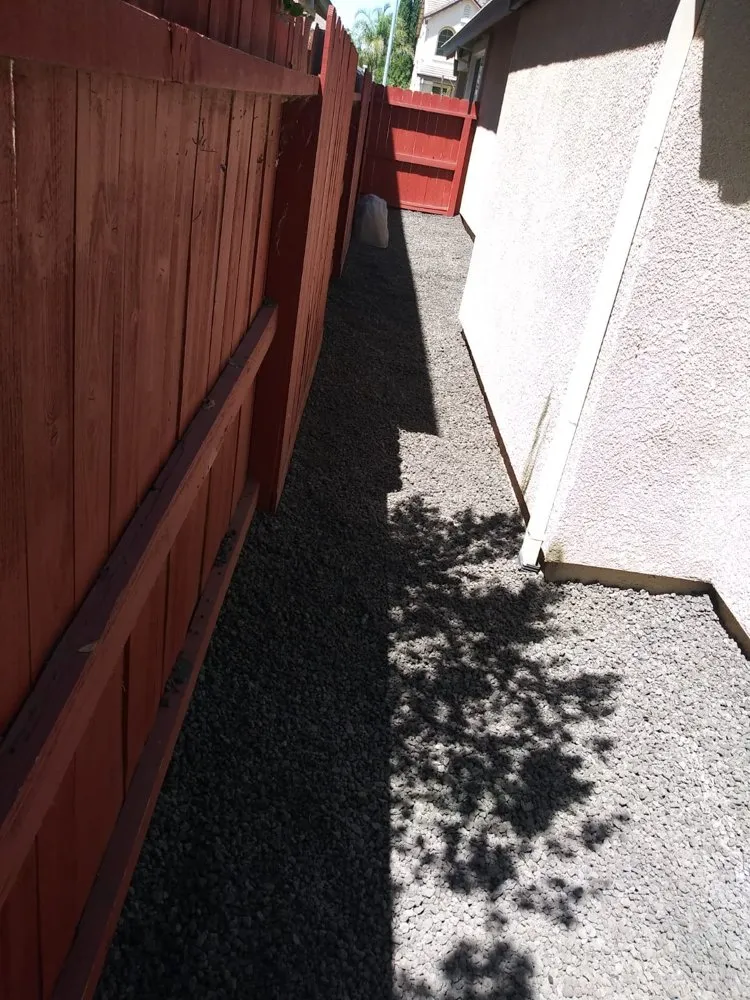 Reliable yard cleanup service in Pittsburg, CA - Flores Landscaping And Maintenence