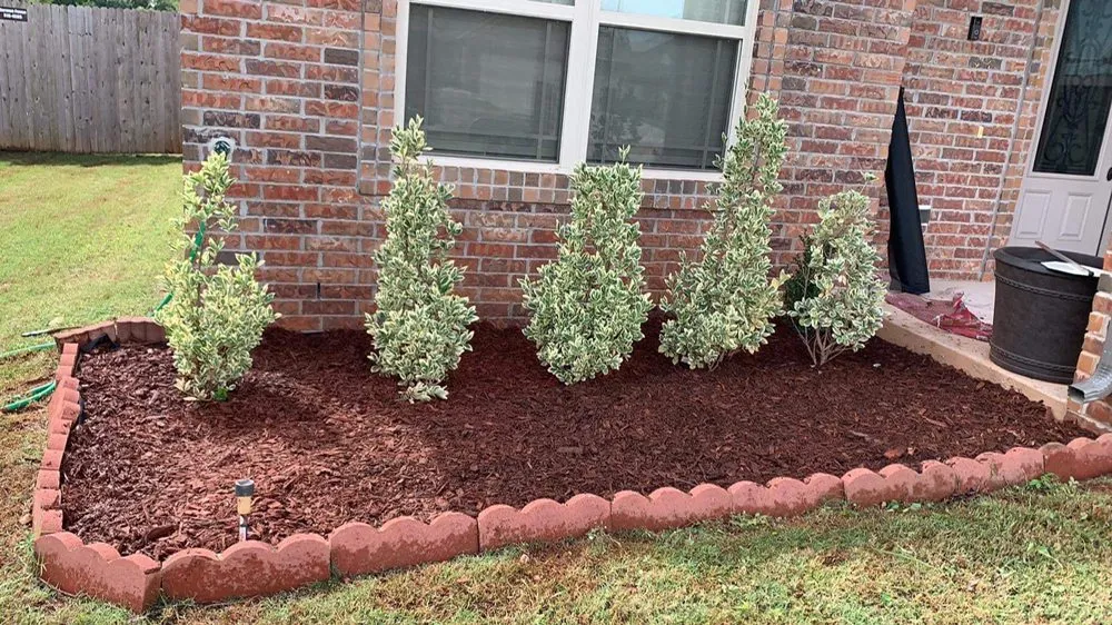 Top-rated garden landscaping in Norman, OK - Flores Landscaping and Remodeling