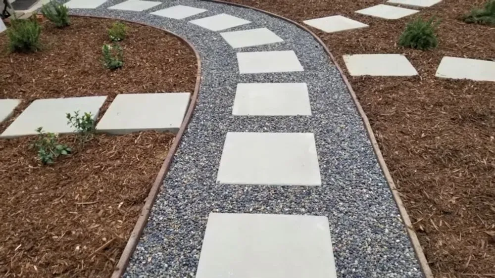 Custom yard cleanup service experts serving Annapolis, MD - Flores Landscaping