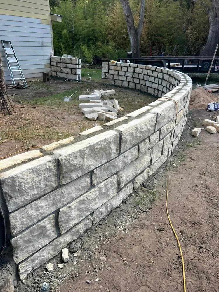 Reliable yard maintenance in Austin, TX by Flores Landscaping