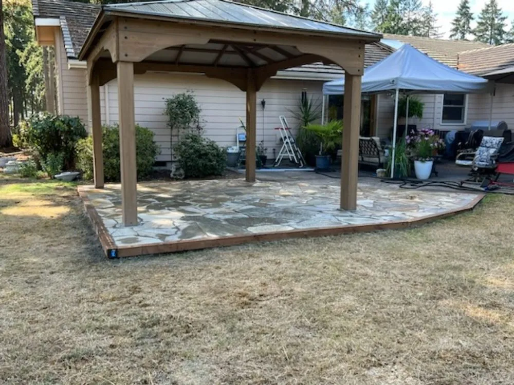 Affordable garden landscaping in Eugene, OR by Flores Landscaping