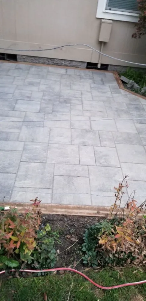 Expert residential landscaping near you across Eugene, OR - Flores Landscaping