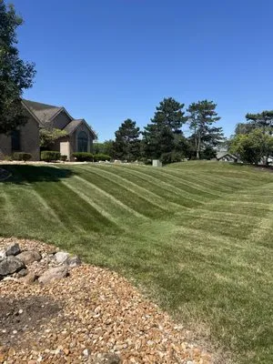 Flores Landscaping Logo