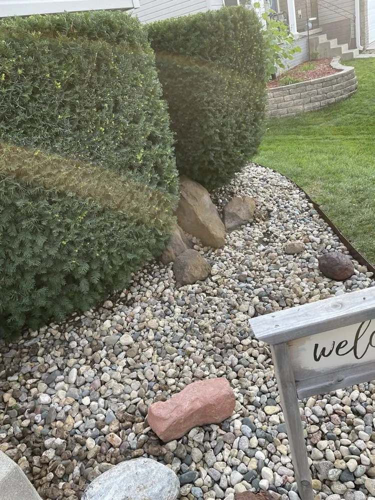 Custom garden landscaping for homes across Omaha, NE - Flores Landscaping