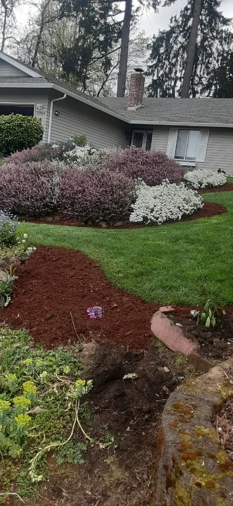 Top-rated garden landscaping for year-round maintenance in Beaverton, OR by Flores Landscaping Services