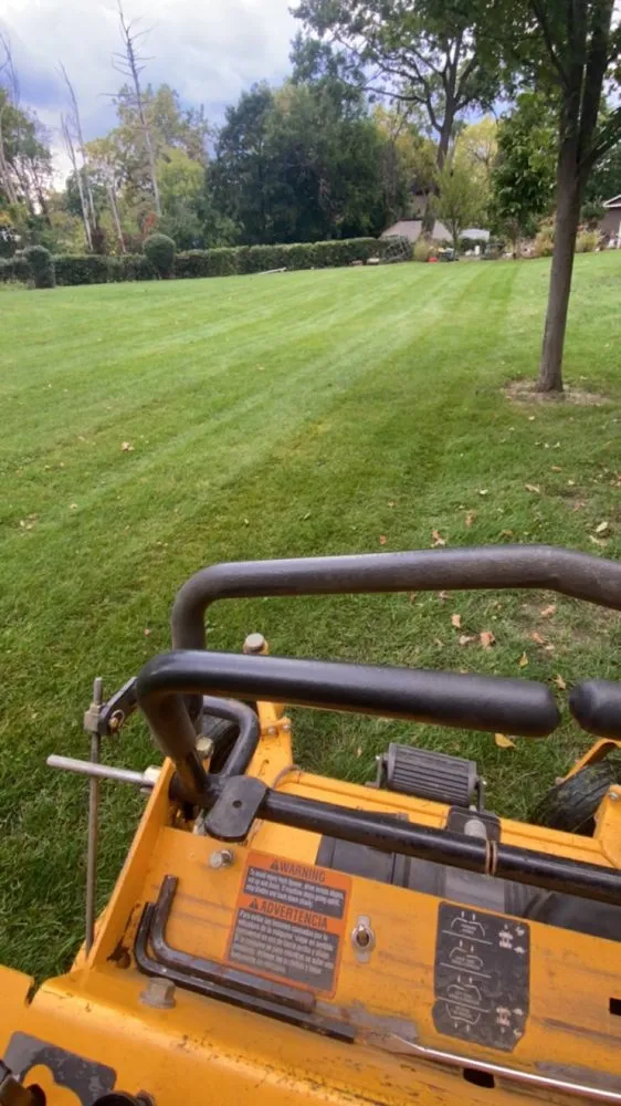 Professional landscape design in Mundelein, IL - Flores Lawn & Landscape