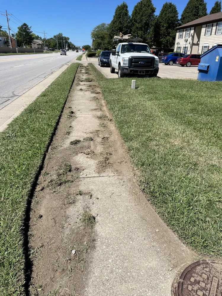 Expert garden landscaping near you across Lafayette, IN - Flores Lawn & Maintenance