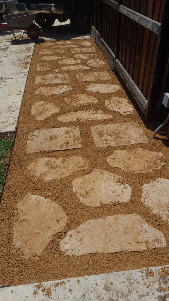 Affordable outdoor landscaping for homes in Augusta, GA by Flores Lawn Maintenance