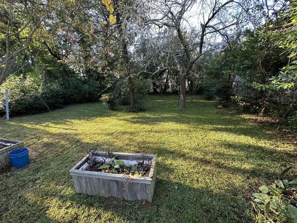 Affordable landscaping services in Augusta, GA - Flores Lawn Maintenance