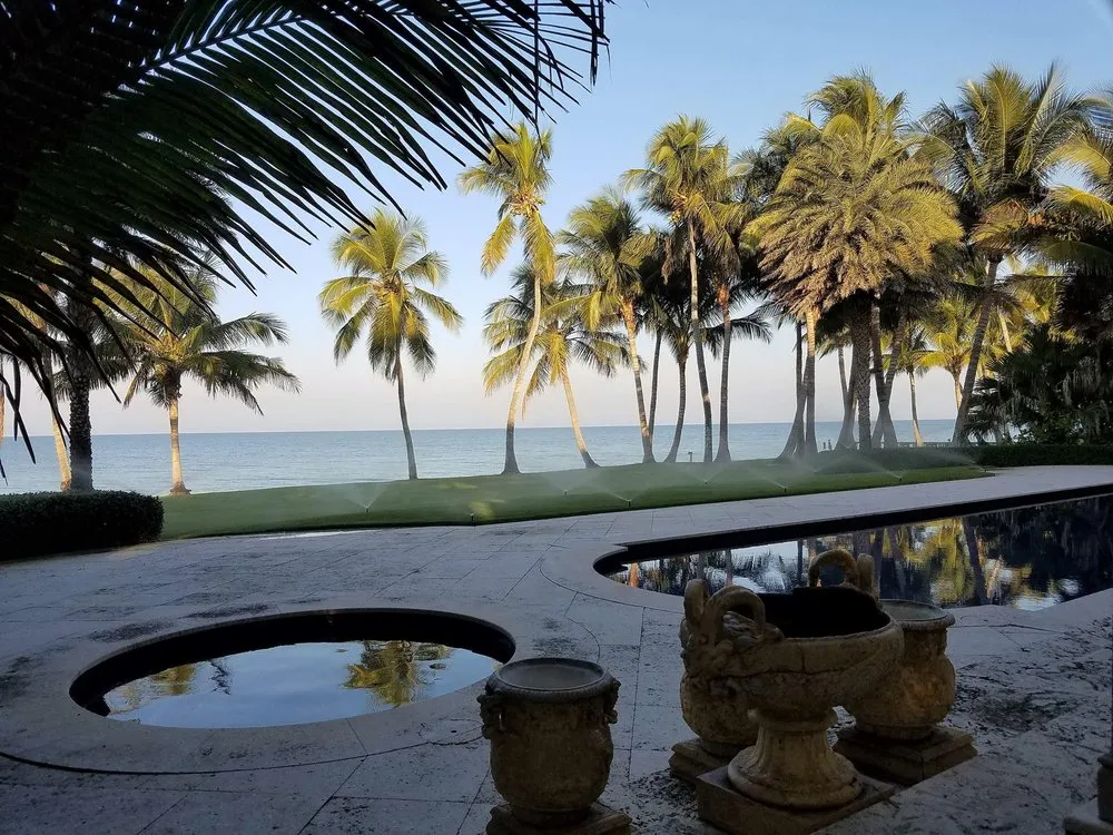 Custom outdoor landscaping in Bonita Springs, FL - Florida Environmental