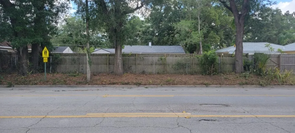 Reliable garden landscaping for beautiful yards across Orlando, FL - Florida Expert Lawn & Debris Removal Services