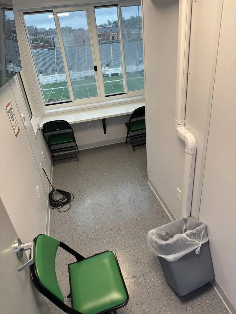 Local yard cleanup service experts serving Tallahassee, FL - Florida Extreme Cleaning Service