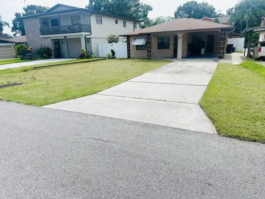 Florida Family Landscaping Logo