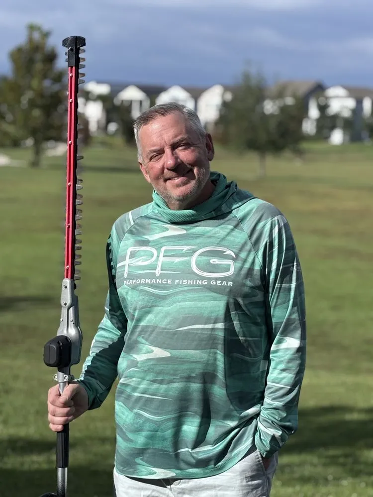 Affordable landscaping services in Oakland, FL by Florida Heritage Lawns