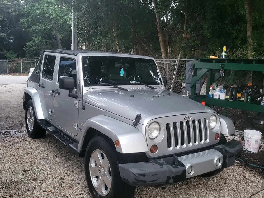 Professional residential landscaping in Key Largo, FL by Florida Keys Elite Services