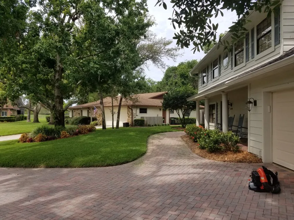 Affordable landscape design experts serving Orlando, FL - Florida Lawn Ace Landscaping & Design