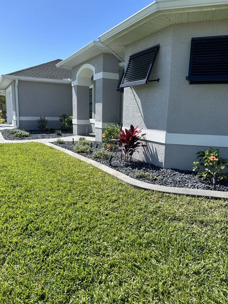 Trusted yard maintenance experts serving Englewood, FL - Florida Lawn Care Experts
