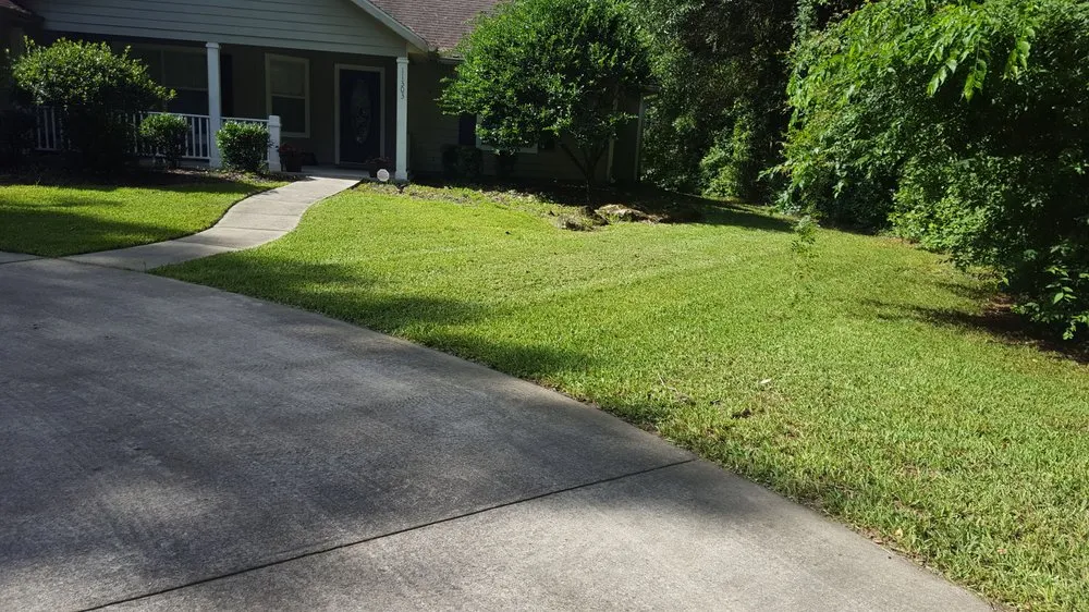 Expert landscape design experts serving Orlando, FL - Florida Lawn Crew