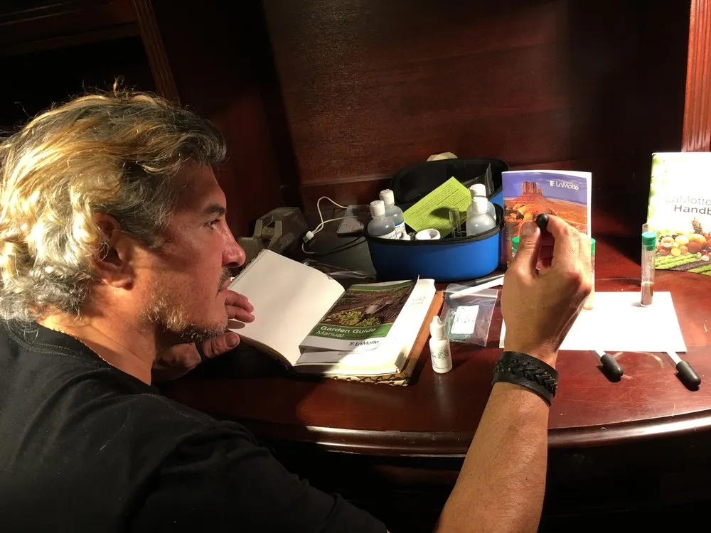 Reliable landscape installation in Orlando, FL - Florida Passion Fruit Vineyard