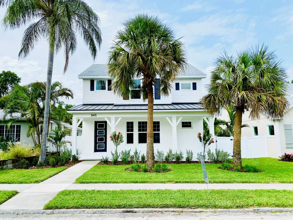 Trusted garden landscaping experts serving St. Petersburg, FL - Florida Supreme Green