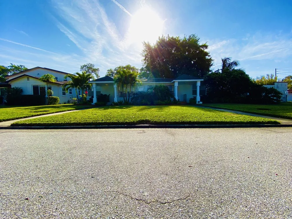 Expert landscaping services in St. Petersburg, FL by Florida Supreme Green