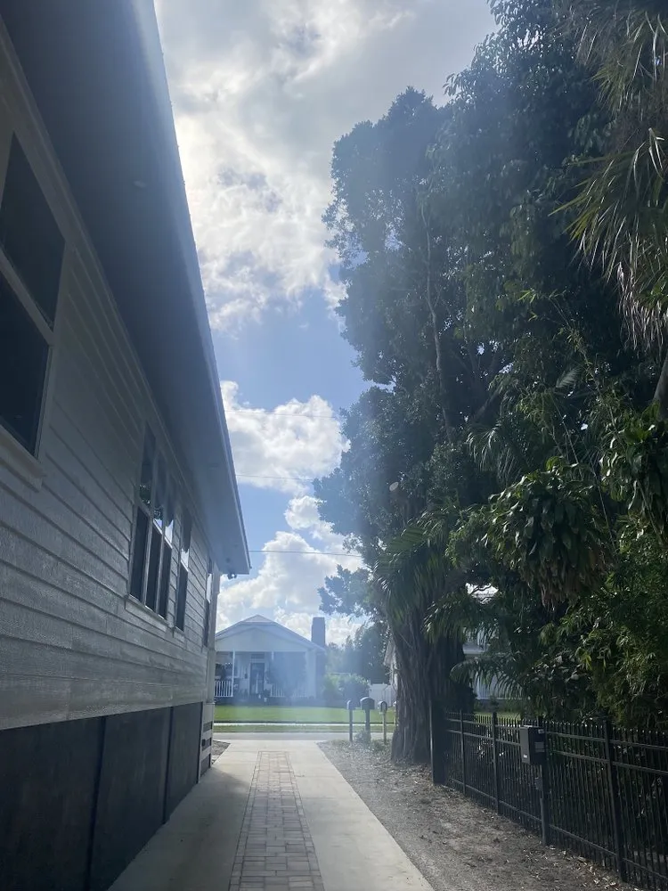 Expert lawn care service in Punta Gorda, FL - Florida Tree & Ground Maintenance