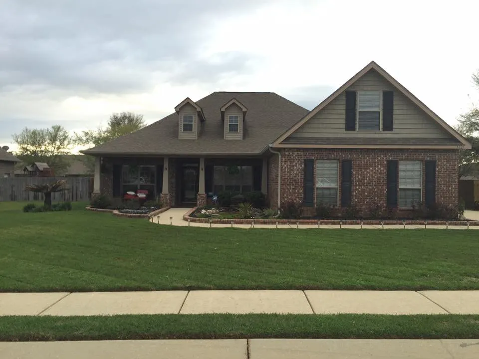 Professional landscaping services experts serving Pace, FL - Florida Turf Pros