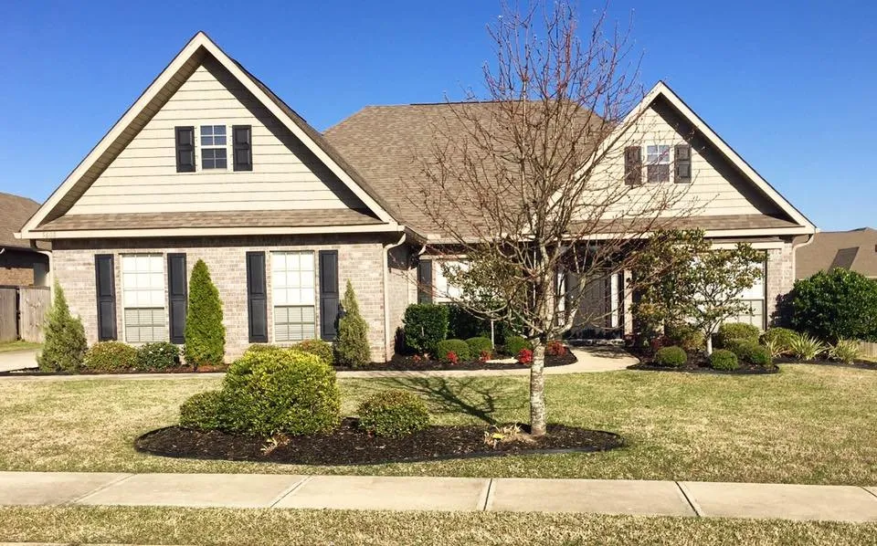 Professional yard cleanup service in Pace, FL by Florida Turf Pros