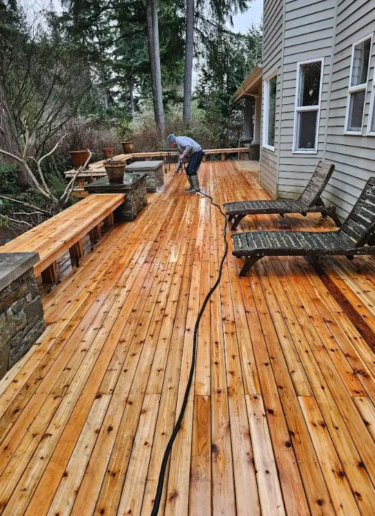 Trusted landscape installation experts serving Poulsbo, WA - Floridas Lawn Service