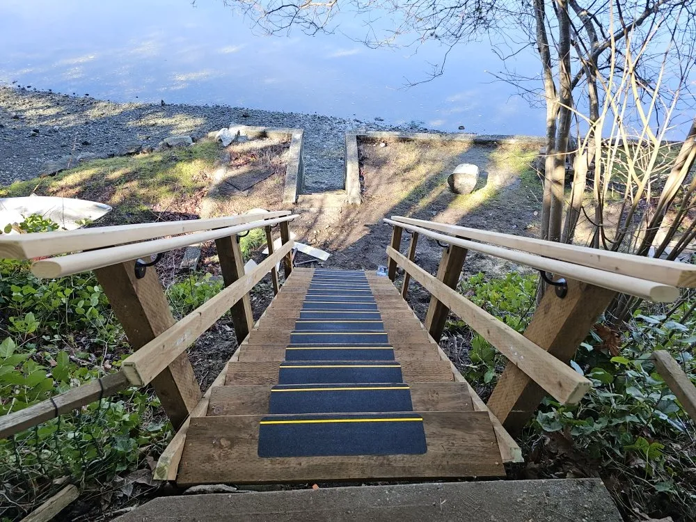 Expert outdoor landscaping near you in Poulsbo, WA by Floridas Lawn Service