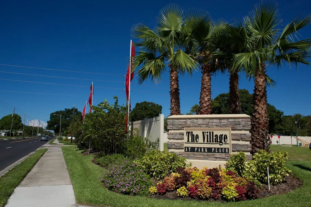 Expert outdoor landscaping experts serving St. Petersburg, FL - Floridigenous Landscape, Inc.