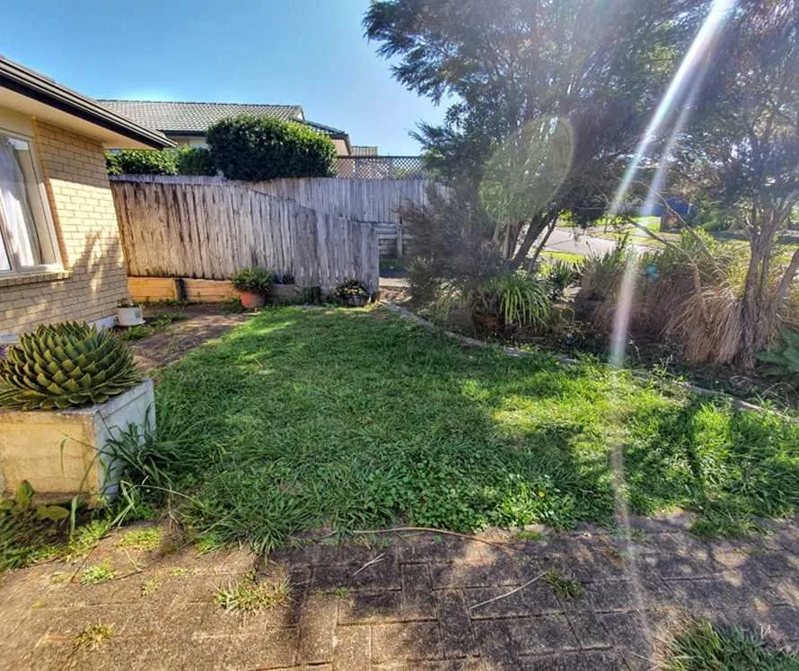 Affordable lawn mowing service experts serving Sacramento, CA - Florin Lawn Care