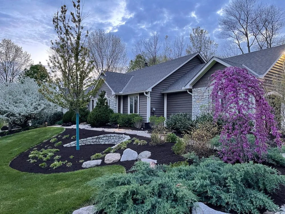 Professional lawn mowing service experts serving Cincinnati, OH - Flourish Design