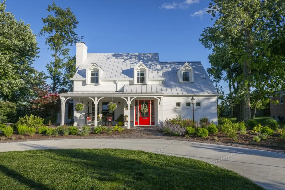 Affordable yard maintenance in Cincinnati, OH - Flourish Design