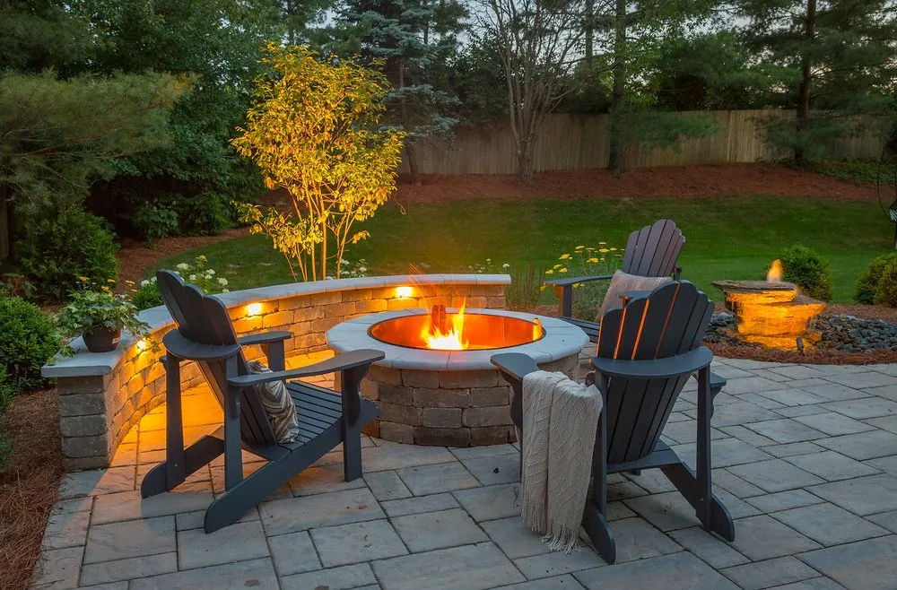 Affordable lawn care service experts serving Cincinnati, OH - Flourish Design