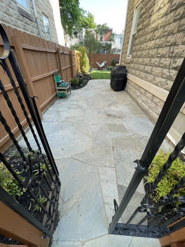 Top-rated garden landscaping in Phoenixville, PA by Flourishing Landscapes